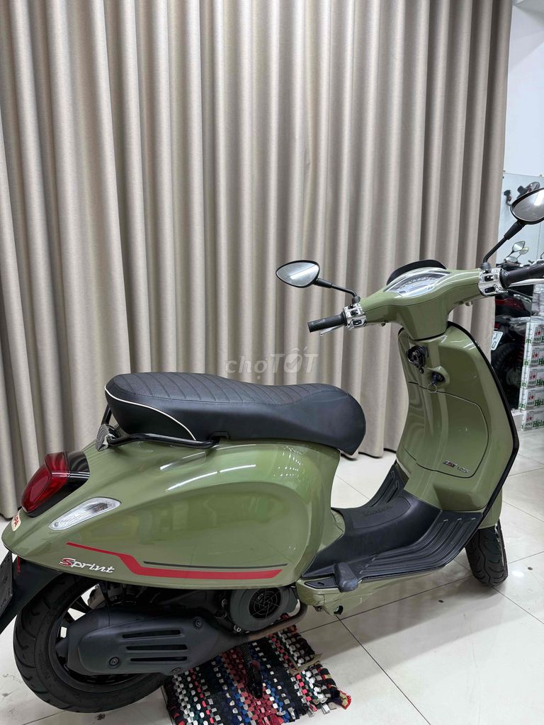 Vespa 125 siêu lướt vài ngàn km đẹp như bức tranh. Mua bán Xe máy tại Quận Thanh Khê Đà Nẵng được đăng bởi THẾ MẪN CHUYÊN XE LƯỚT CÓ BÁN TRẢ GÓP  hình 5