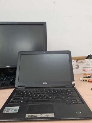 Laptop dell Latitude E7240 hoạt động bt