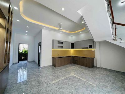 Nhà mới xây ra riêng cho con nhưng không có nhu cầu ở nên bán gấp. Mua bán nhà ở tại Huyện Bình Chánh Tp Hồ Chí Minh được đăng bởi Kim Ngân