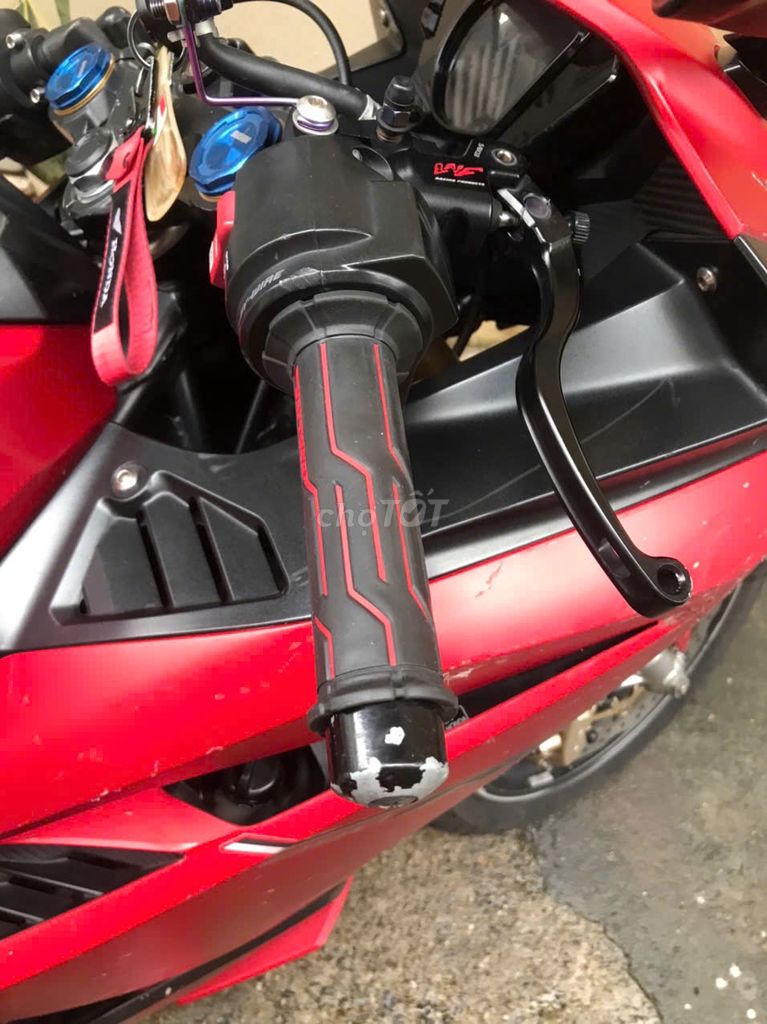 Honda CBR 250 RR 2020 màu Đỏ. Mua bán Xe máy tại Quận Hà Đông Hà Nội được đăng bởi Ngô Duy Hải hình 5