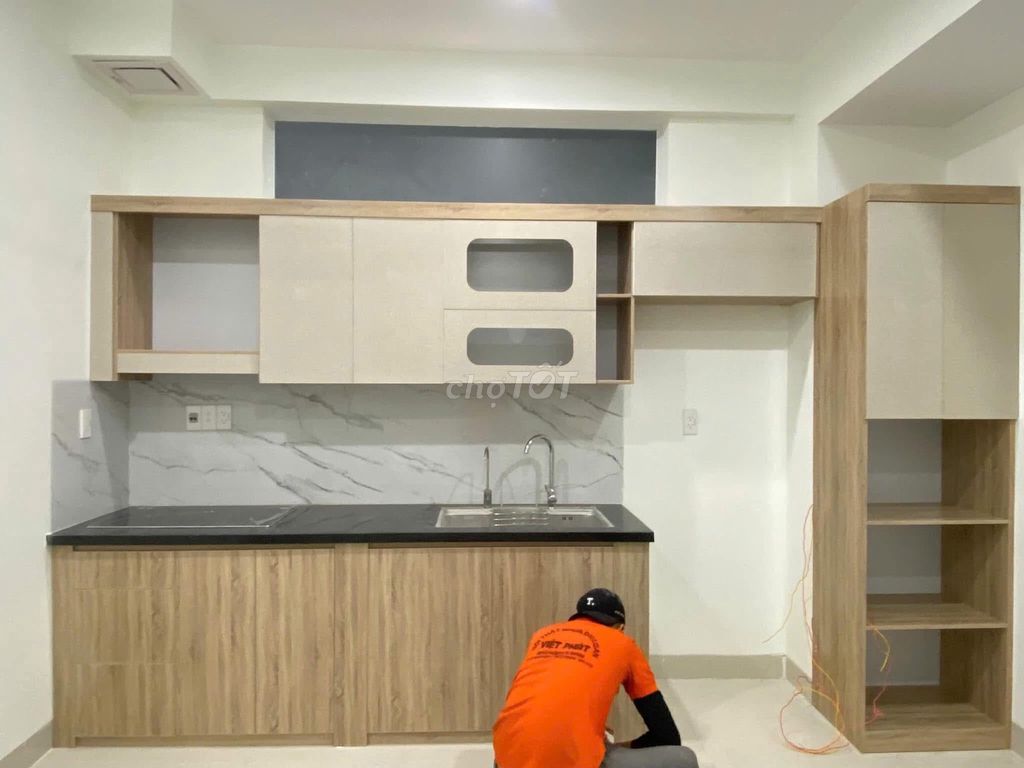 Tủ bếp Nội Thất Việt Phát Nhựa Đài Loan Vân gỗ. Mua bán Tủ, kệ gia đình tại Quận Cẩm Lệ Đà Nẵng được đăng bởi NỘI THẤT NHỰA VIỆT PHÁT hình 1