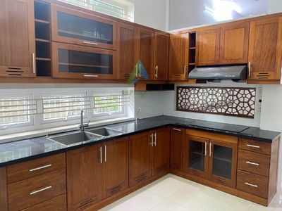 Rent · 6 bd · 102 м² · Quận Ngũ Hành Sơn, ул. Đường An Thượng 21