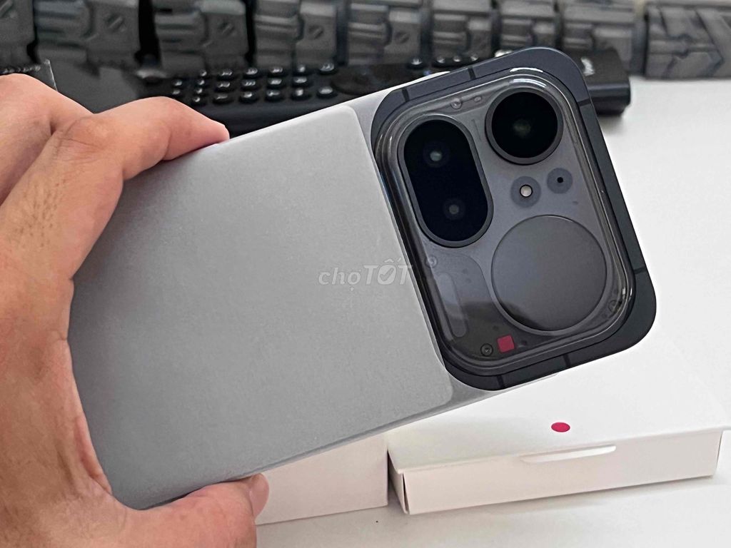 Nothing Phone 4a Pro 256GB Xám 99% mới. Mua bán Điện thoại tại Quận 6 Tp Hồ Chí Minh được đăng bởi Đinh Trọng Hòa hình 1
