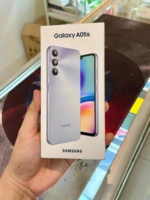 📱 Samsung A05s màu Bạc, máy mới chưa khui hộp.