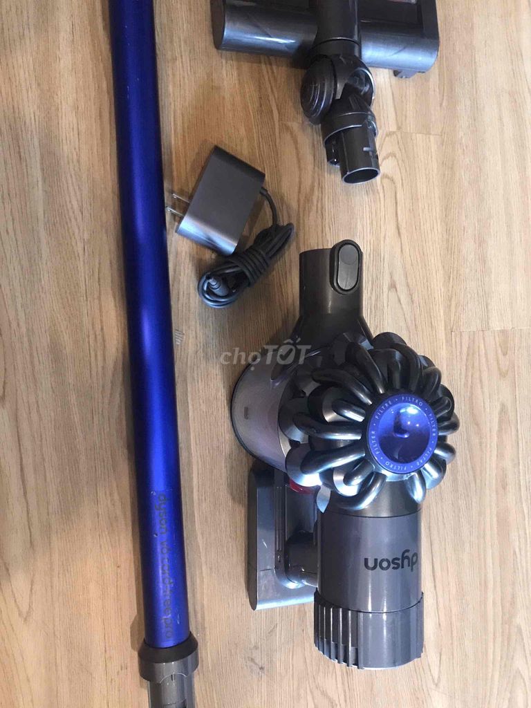 Hút bụi pin Dyson V6. Mua bán Nội thất, đồ gia dụng khác tại Thành phố Thủ Đức Tp Hồ Chí Minh được đăng bởi Nguyen Quy hình 3