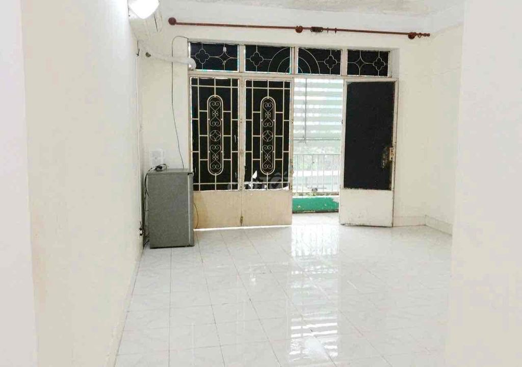 Phòng ban công 30m2 rộng thoáng mát nguyễn oanh gò vấp