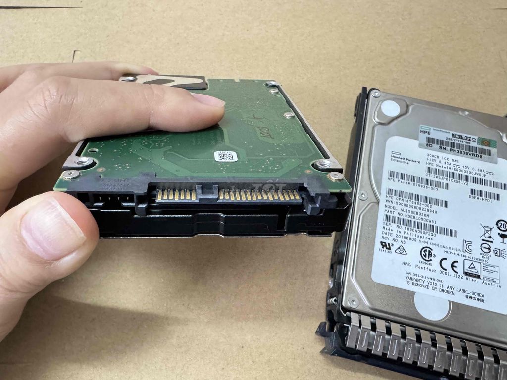Ổ cứng HPe 300GB 2.5”. Mua bán Linh kiện (RAM, Card...) tại Quận Tân Bình Tp Hồ Chí Minh được đăng bởi CÔNG TY CỔ PHẦN CÔNG NGHỆ HDIT hình 3