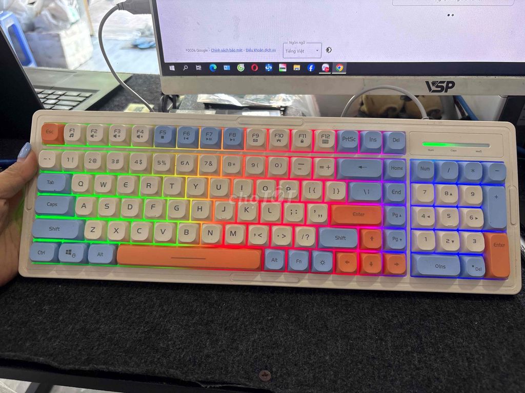BÀN PHÍM GIẢ CƠ LED CHƠI GAME ỔN ĐỊNH BAO. Mua bán Phụ kiện (Màn hình, Chuột...) tại Quận Gò Vấp Tp Hồ Chí Minh được đăng bởi ngọc trang hình 1
