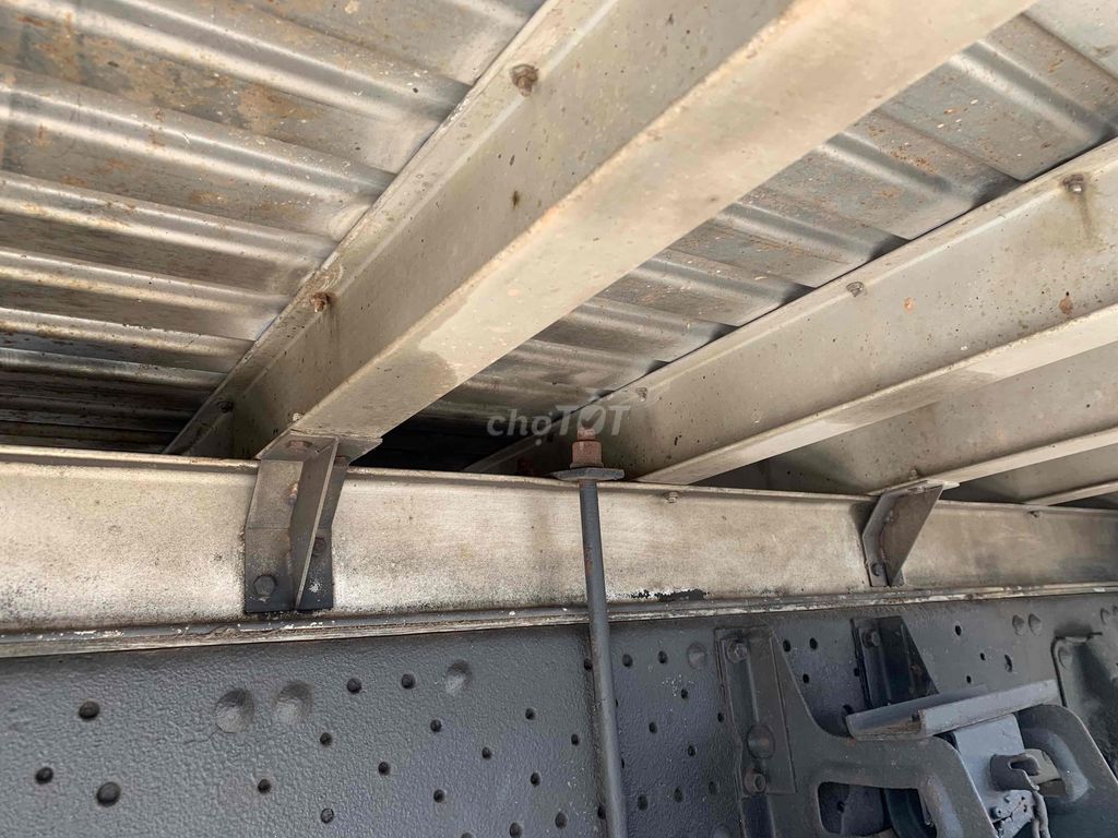 ISUZU NQR 150ps 2014 6m2 trọng tải 4tấn9 zin k lỗi. Mua bán Xe tải, xe ben tại Quận Bình Thuỷ Cần Thơ được đăng bởi Hiếu Nghĩa Cần Thơ hình 6