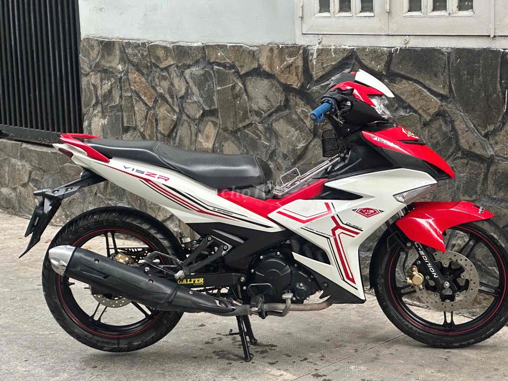 Yamaha Exciter 150 2017 Đỏ trắng. Mua bán Xe máy tại Quận 10 Tp Hồ Chí Minh được đăng bởi Châu Thị Linh Chi hình 4