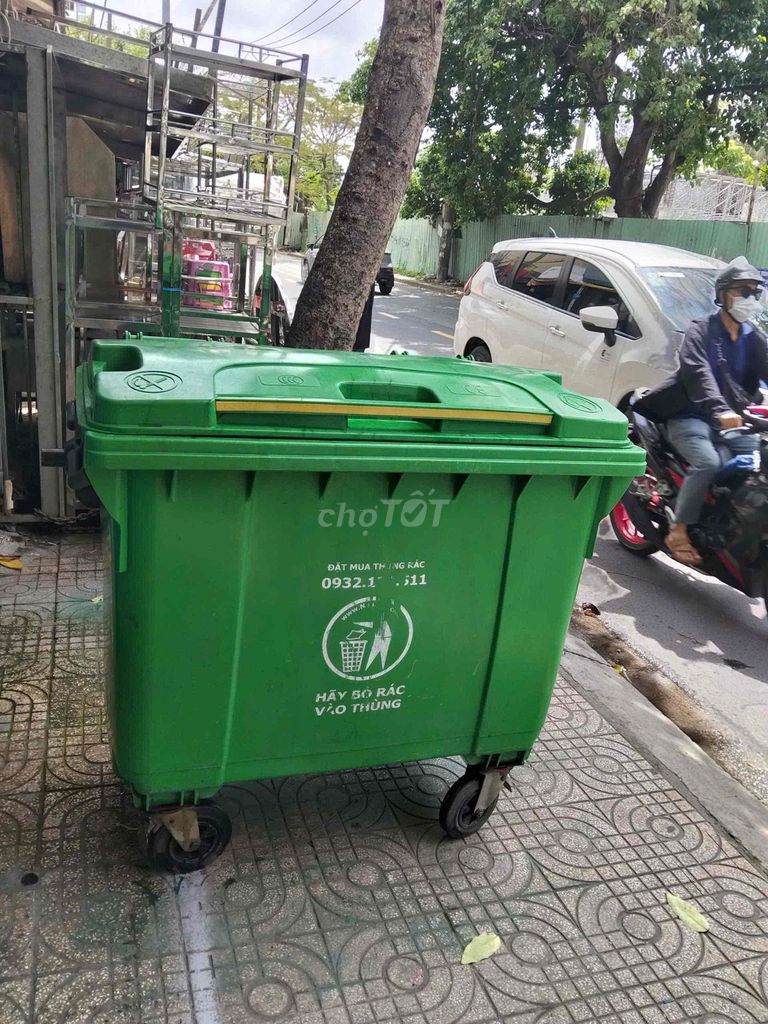 Thùng rác 660L Xanh lá. Mua bán Nội thất, đồ gia dụng khác tại Quận Gò Vấp Tp Hồ Chí Minh được đăng bởi Cửa hàng đồ cũ Quang Huy hình 1