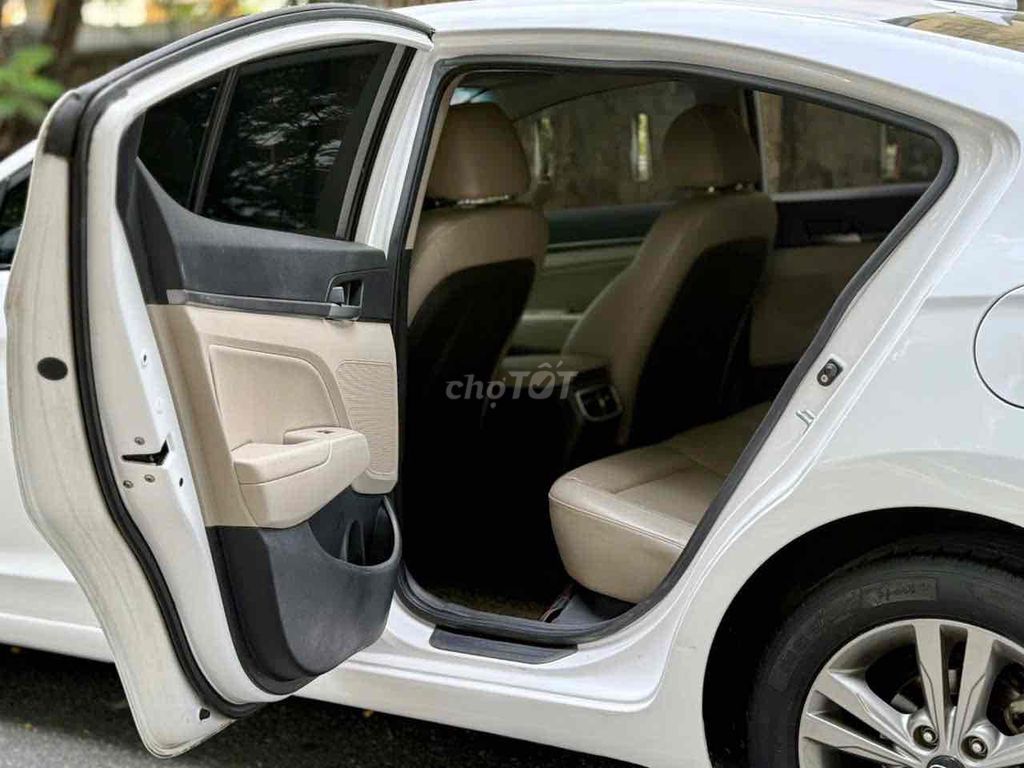 Hyundai Elantra 1.6 số tự động dk 2016. Mua bán Ô tô tại Quận Liên Chiểu Đà Nẵng được đăng bởi toàn hình 4