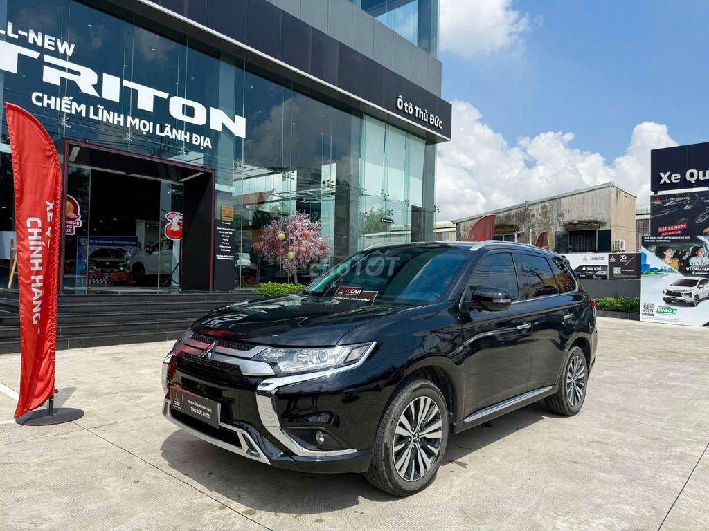 Mitsubishi Outlander CVT 2024 Màu Đen - Odo 16.200. Mua bán Ô tô tại Thành phố Thủ Đức Tp Hồ Chí Minh được đăng bởi Mitsubishi Chính Hãng hình 3