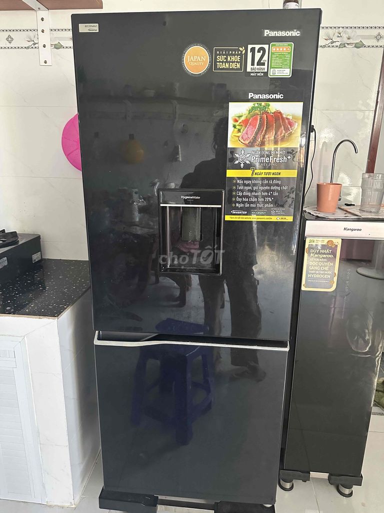 Tủ lạnh Panasonic Đen. Mua bán Tủ lạnh tại Huyện Thủ Thừa Long An được đăng bởi Larissa hình 1