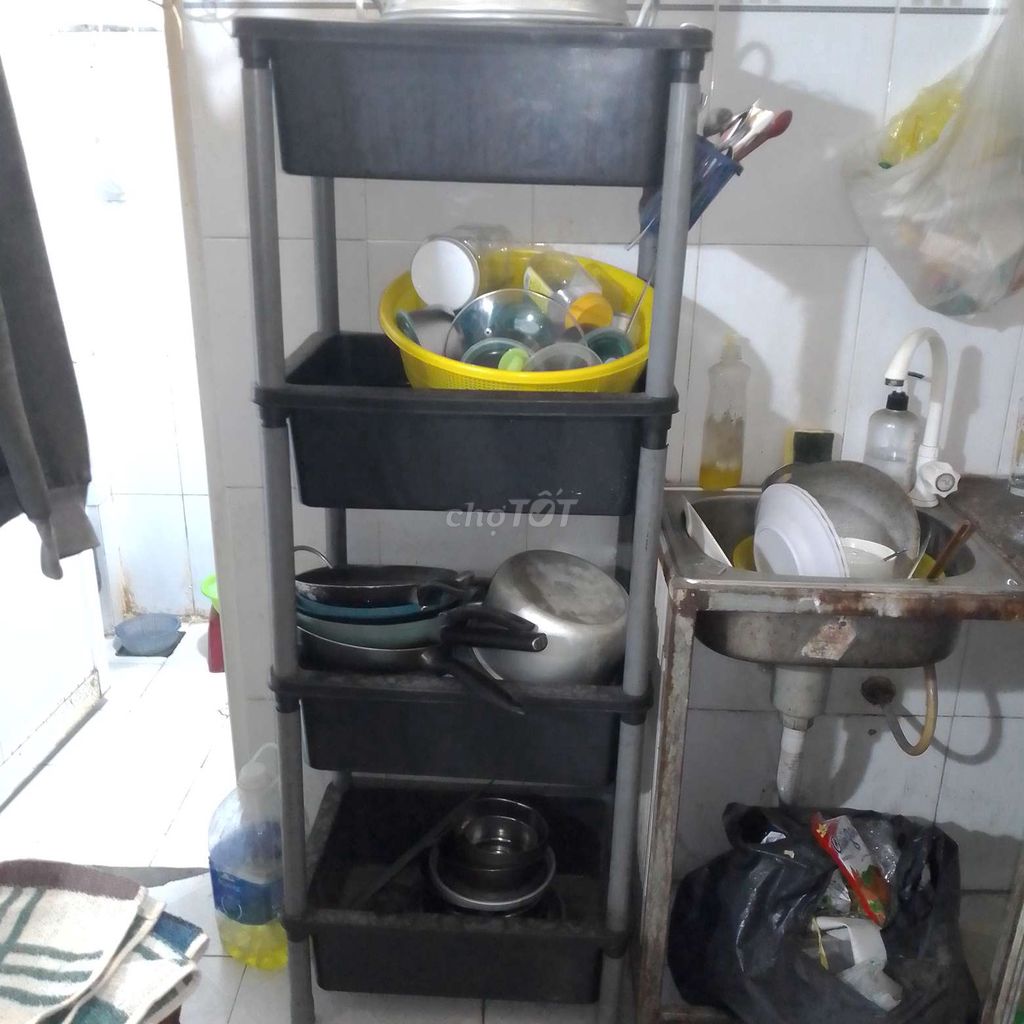 Kệ nhựa 4 tầng màu Đen. Mua bán Tủ, kệ gia đình tại Quận Gò Vấp Tp Hồ Chí Minh được đăng bởi Tấn hình 1