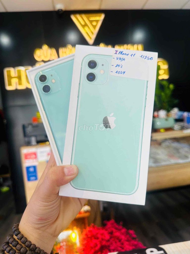 iPhone 11 128GB Xanh Fullbox chính hãng giá yêm. Mua bán Điện thoại tại Thành phố Bến Tre Bến Tre được đăng bởi HươngGiangmobile hình 1
