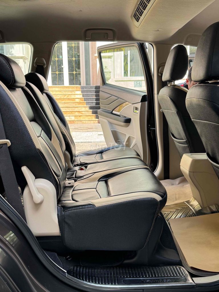 Mitsubishi Xpander AT 2019 mới về. Mua bán Ô tô tại Thành phố Thủ Đức Tp Hồ Chí Minh được đăng bởi Hoà Xe Cũ hình 17