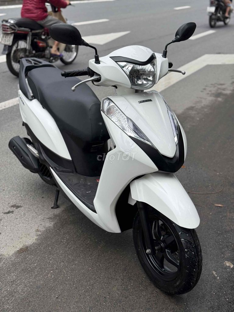 ❌LED 2015 NỢ XẤU TRẢ TRƯỚC 6 TRIỆU LẤY XE. Mua bán Xe máy tại Quận Liên Chiểu Đà Nẵng được đăng bởi Anh po hình 3