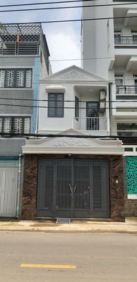 Nhà mặt tiền Tôn Thất Thuyết P18 q4