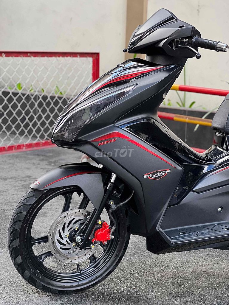 Honda Air Blade 125 матовый черный, Smartkey, Хошимин, владелец