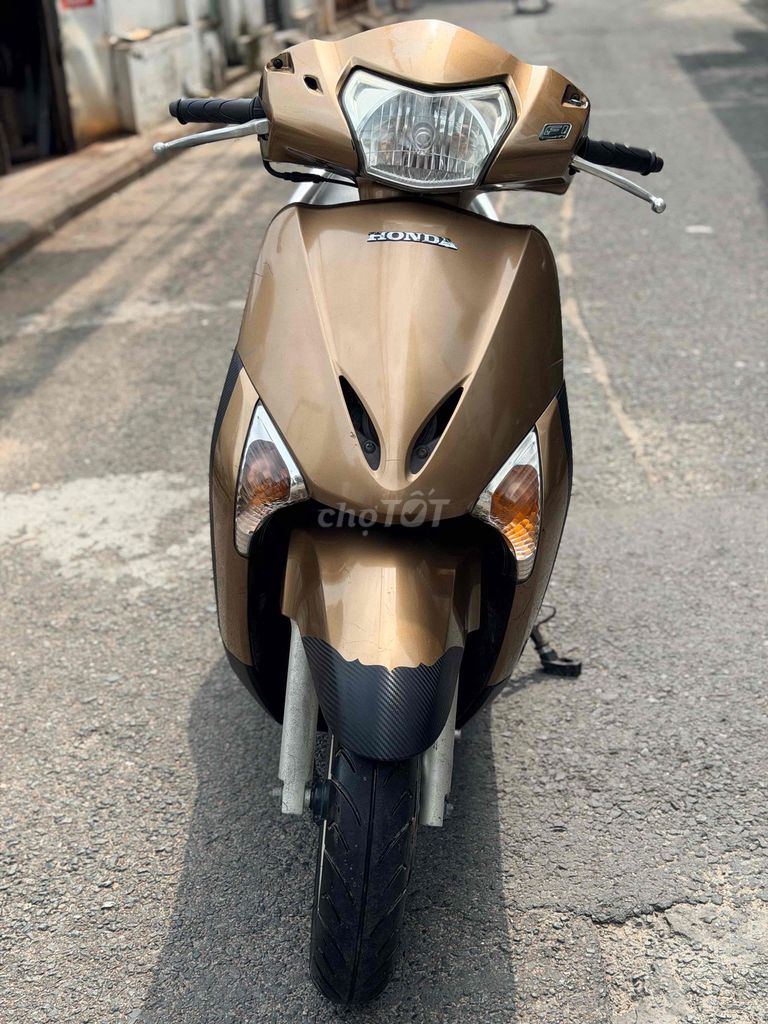Honda Lead 2011 Золотистый