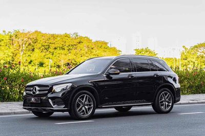 GLC300 AMG sx 2019 màu đen siêu đẹp full bảo dương. Mua bán Ô tô tại Quận 7 Tp Hồ Chí Minh được đăng bởi Dương Phương hình 1