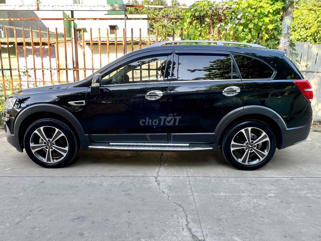 Chevrolet Captiva Revv 2016 cực chất