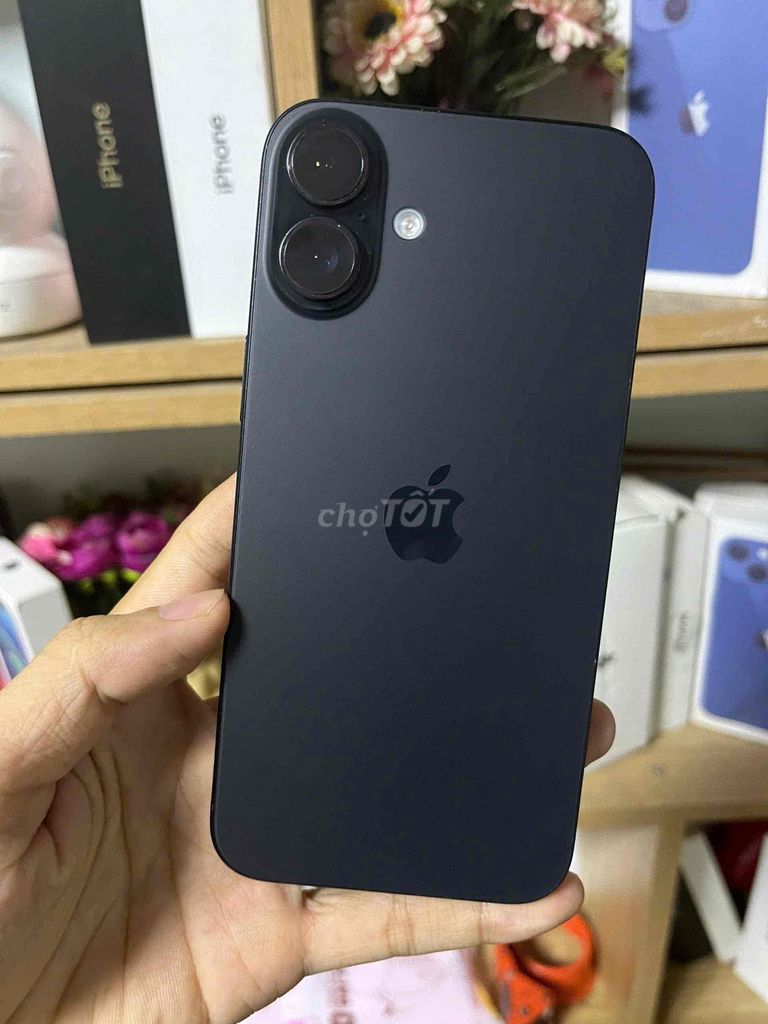 Apple iPhone 16 128GB Đen. Mua bán Điện thoại tại Quận 7 Tp Hồ Chí Minh được đăng bởi T49 Store hình 1