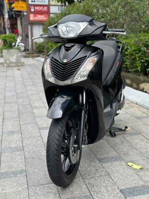 Cần bán SH 150 Khoá Smartkey 2016 độ nhâpj-Vip. Mua bán Xe máy tại Quận Đống Đa Hà Nội được đăng bởi Xe Máy Vượng Trung