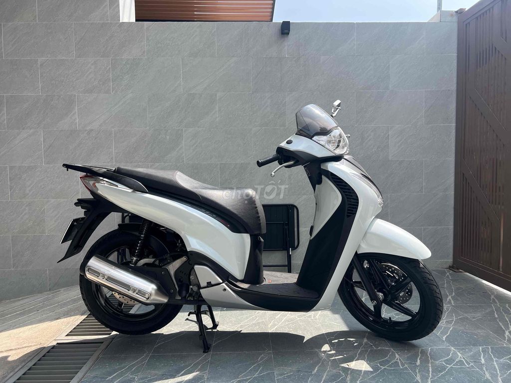 SH 150i Nhập Ý SM 110 BSTP Odo 15k.km Xe Leng Keng. Mua bán Xe máy tại Quận 7 Tp Hồ Chí Minh được đăng bởi Võ Phương  hình 11