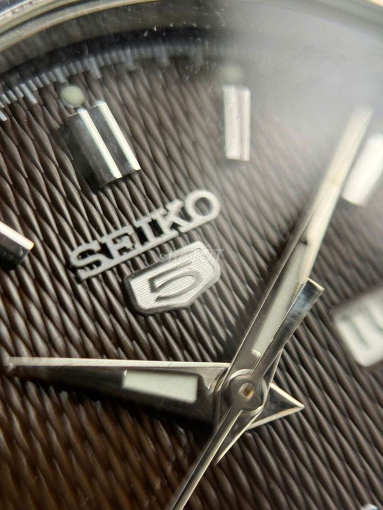 Đồng hồ Seiko 5 auto mặt dial đậm nét cổ điển