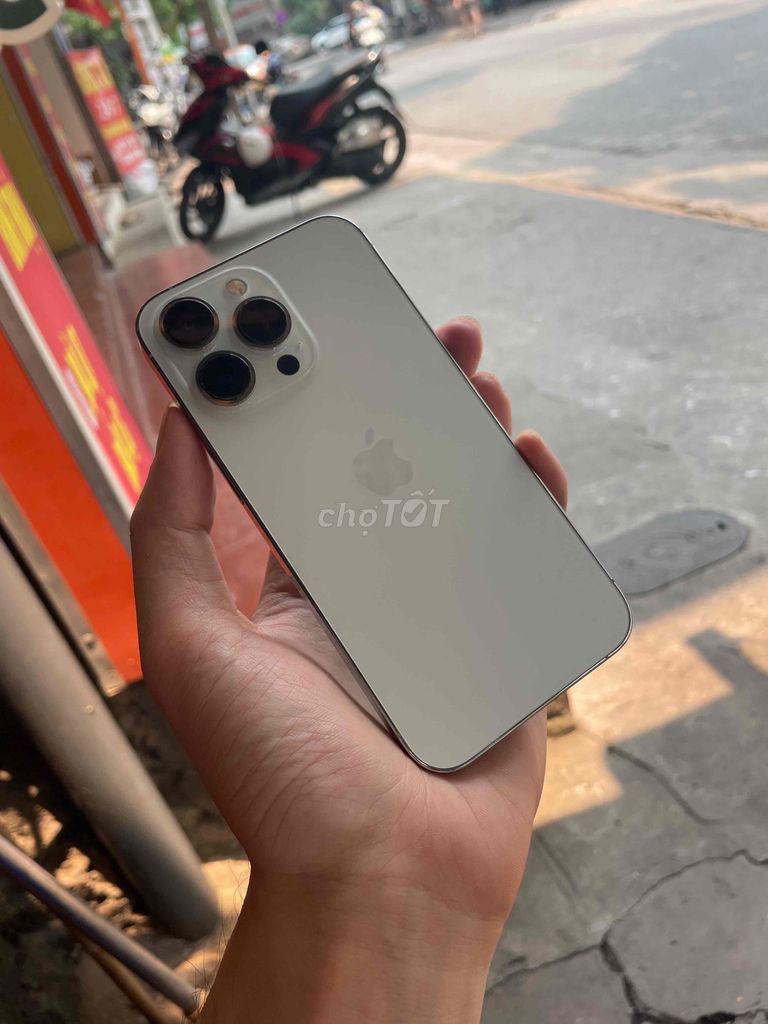iPhone 13 Pro 128GB Trắng. Mua bán Điện thoại tại Quận Hai Bà Trưng Hà Nội được đăng bởi Tuấn  hình 1