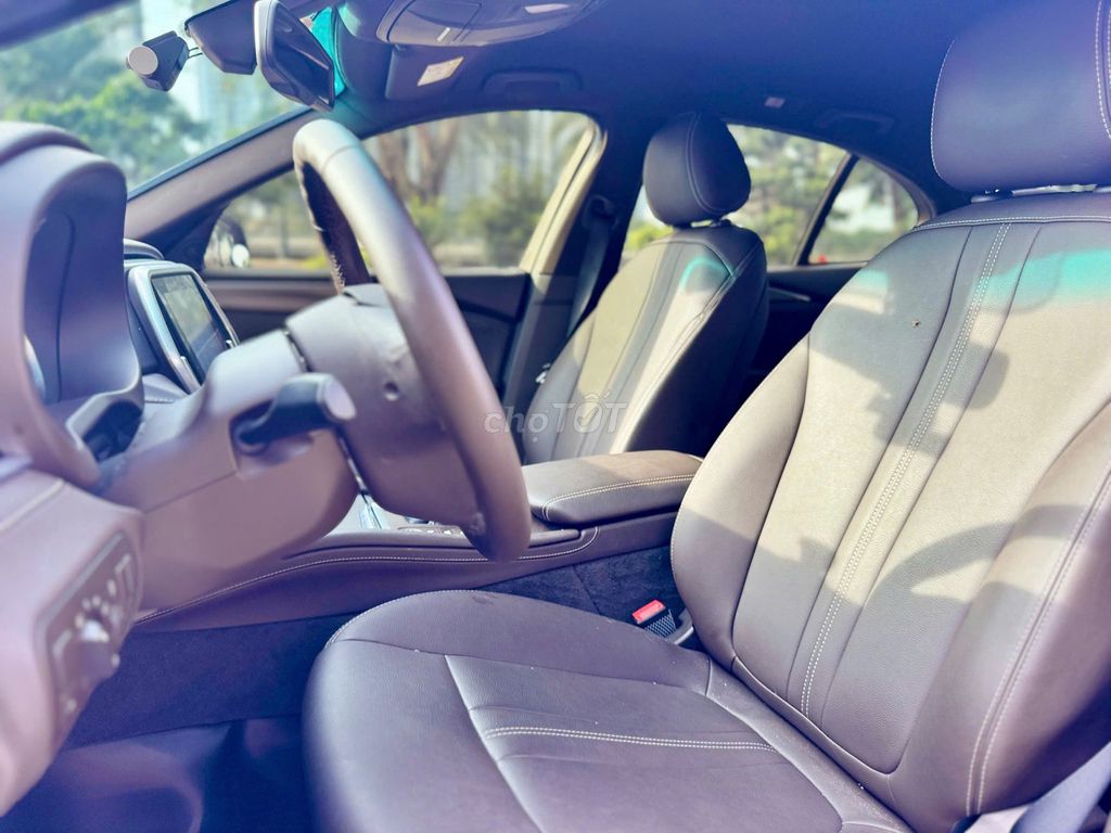 Vinfast Lux A Base 2022 - Đen. 23.000km, 555tr. Mua bán Ô tô tại Thành phố Thủ Đức Tp Hồ Chí Minh được đăng bởi ôn diễm sơn hình 4