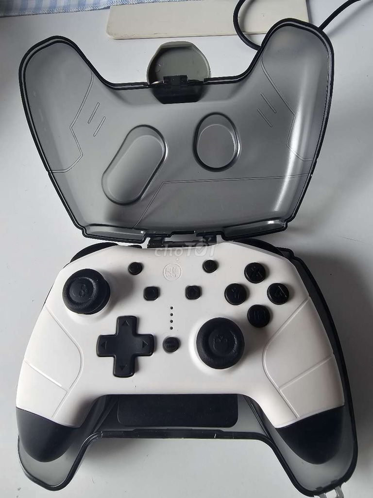 Nguyên dàn Nitendo Switch như mới. Mua bán Thiết bị chơi game tại Quận Bình Thạnh Tp Hồ Chí Minh được đăng bởi Le Diem hình 2