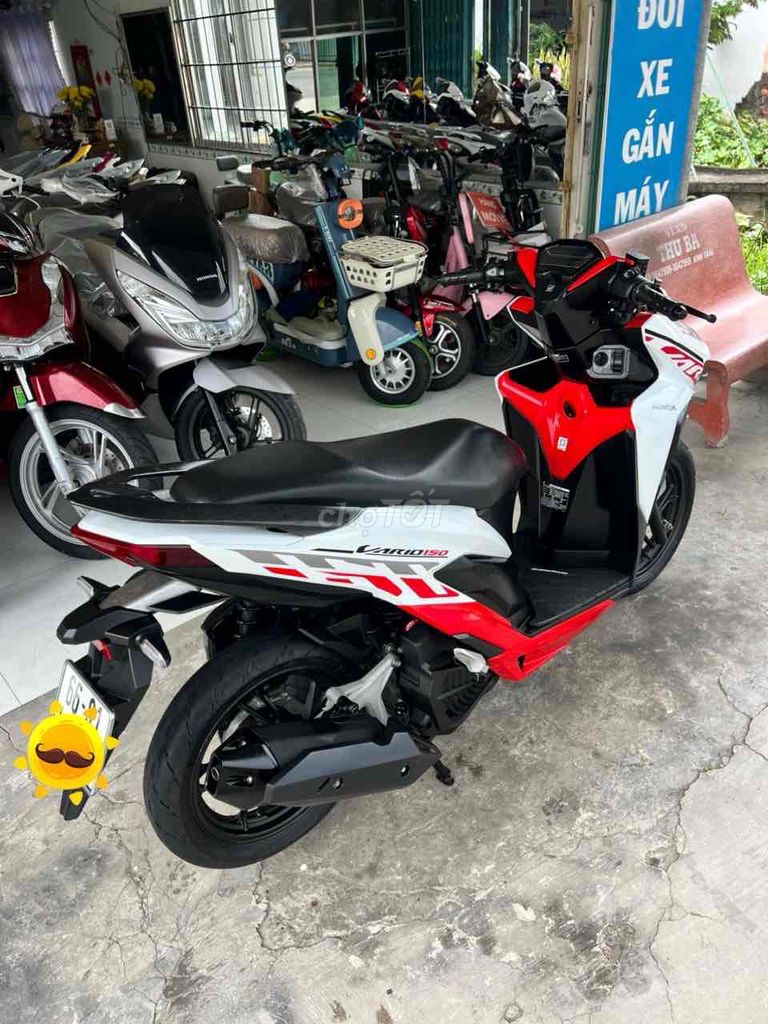 Vario 150 khoá Smakey Đẹp Zin ( trả góp). Mua bán Xe máy tại Huyện Lai Vung Đồng Tháp được đăng bởi Cửa Hàng Xe Gắn Máy PHONG uy tín hình 2