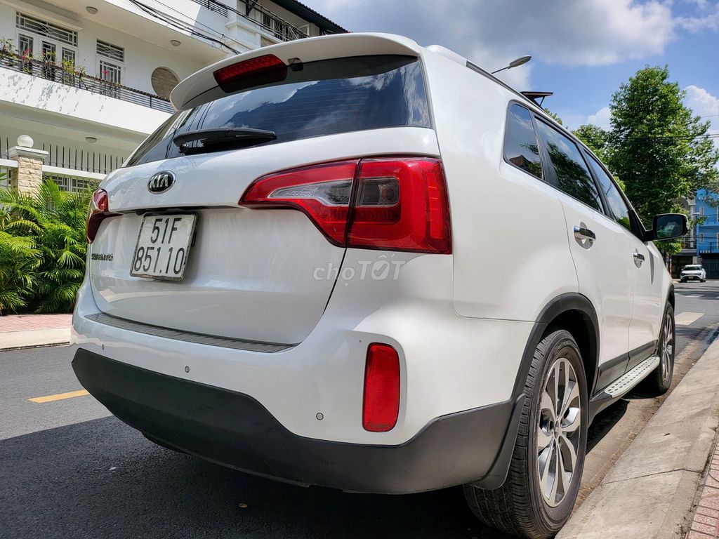 Kia Sorento đk lần đầu t8/2017 máy xăng. Mua bán Ô tô tại Quận 10 Tp Hồ Chí Minh được đăng bởi Anh Thanh hình 7