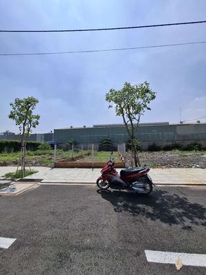 hạ giá bán gấp lô đất 1 xẹc ngắn đường tl29 phường thạnh lộc quận 12