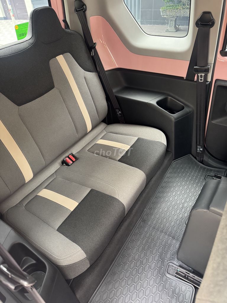 VF3, biển TPHCM, Hồng Phấn, lướt 7.100 km, quá MỚI. Mua bán Ô tô tại Quận Bình Tân Tp Hồ Chí Minh được đăng bởi VÕ LONG HẢI VinFast Chevrolet hình 10