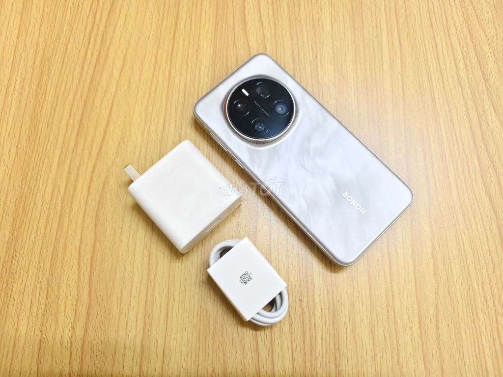 Honor Magic 7 Pro 16/1Tb bản QT pin 5850 kèm Sạc. Mua bán Điện thoại tại Quận 10 Tp Hồ Chí Minh được đăng bởi Bách hình 1