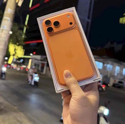 iPhone 17 Pro 512GB Cam Qtế Mỹ pin 100% sạc 9 lần