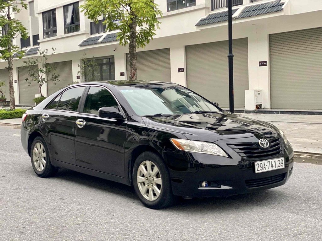 Toyota Camry 2007 LE 2.4 - 8 km. Mua bán Ô tô tại Quận Nam Từ Liêm Hà Nội được đăng bởi nguyễn trần Nam hình 3
