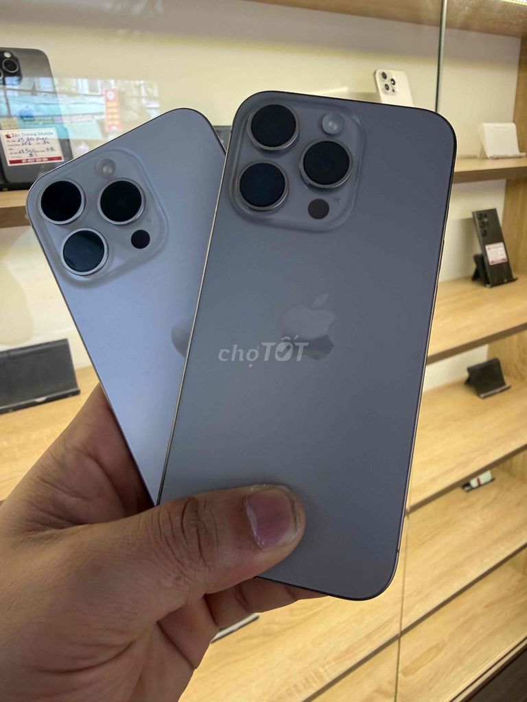 iPhone 15 Pro 256GB LL/A nguyên Zin đẹp 99%. Mua bán Điện thoại tại Quận Ninh Kiều Cần Thơ được đăng bởi shop một chín tám tám hình 1