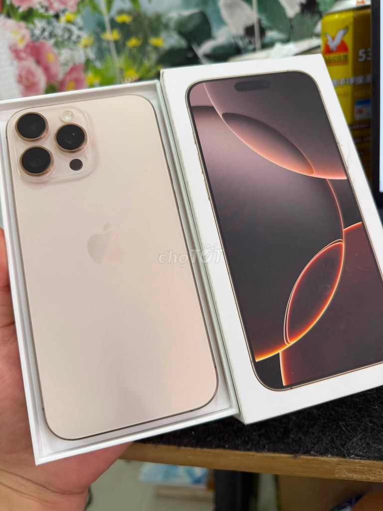 Apple iPhone 16 Pro Max 256GB Vàng Việt Nam 95%. Mua bán Điện thoại tại Quận 1 Tp Hồ Chí Minh được đăng bởi Hội Đồ Điện Tử hình 1