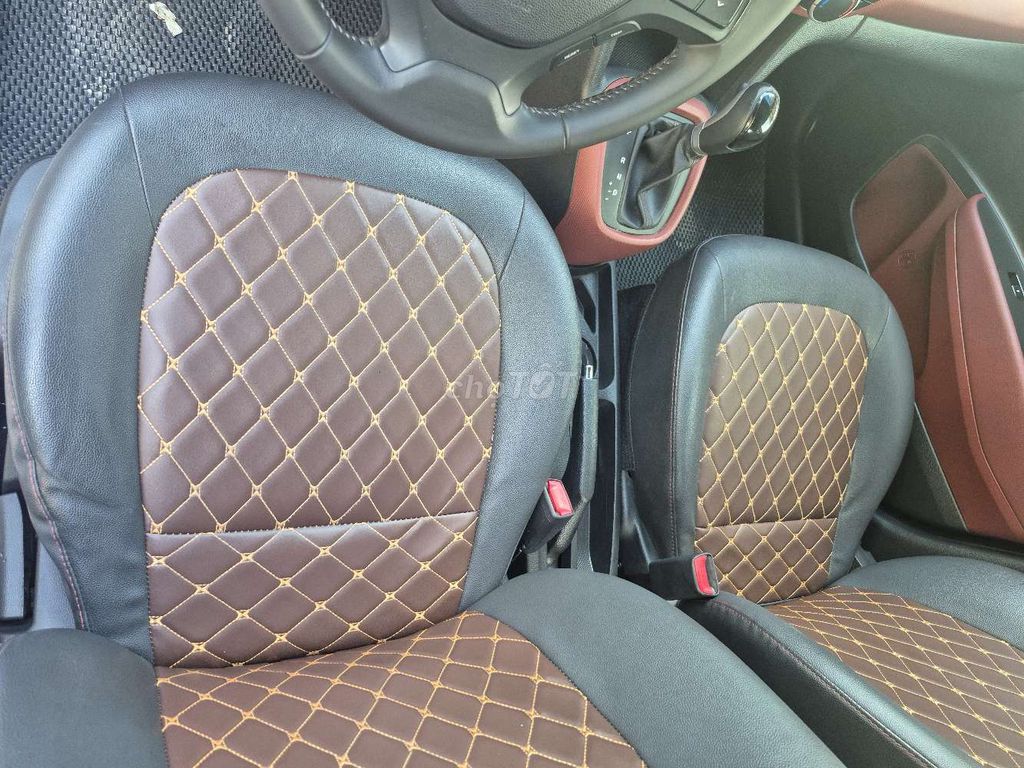 I10 2017 Sedan 1.2 AT - 80000 km. Mua bán Ô tô tại Quận Long Biên Hà Nội được đăng bởi Ngô hùng hình 11