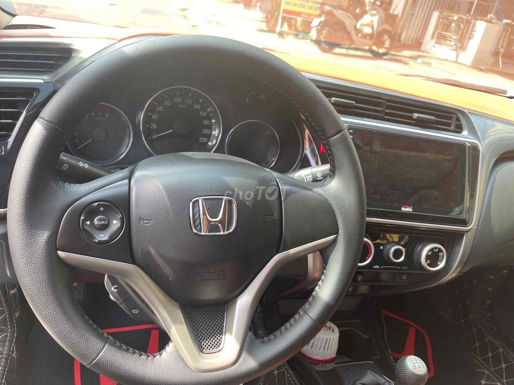 Honda City Trắng 5 chỗ Số sàn. Mua bán Ô tô tại Huyện Hóc Môn Tp Hồ Chí Minh được đăng bởi Thành An hình 13