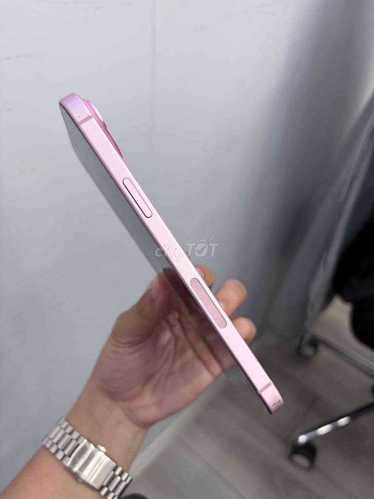 Apple iPhone 15 Plus 128GB Hồng. Mua bán Điện thoại tại Quận 11 Tp Hồ Chí Minh được đăng bởi thuận hình 1