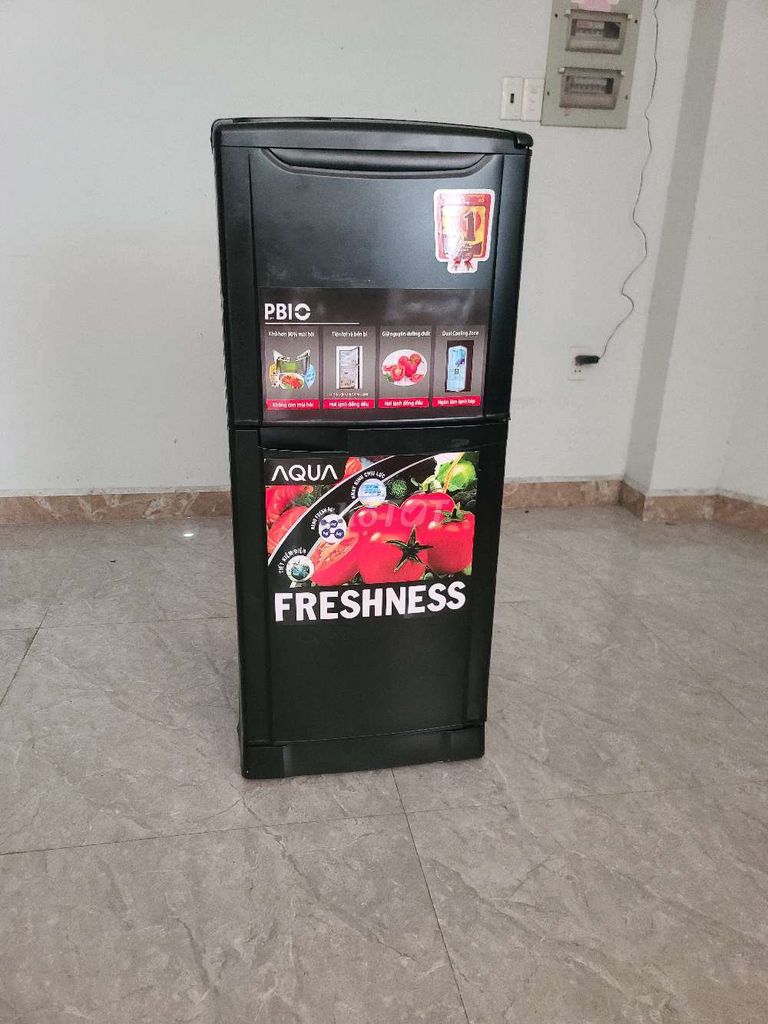 Tủ lạnh sanyo 110 lít màu đen mẫu ko đóng tuyết.. Mua bán Tủ lạnh tại Quận 7 Tp Hồ Chí Minh được đăng bởi Thanh Hải hình 1