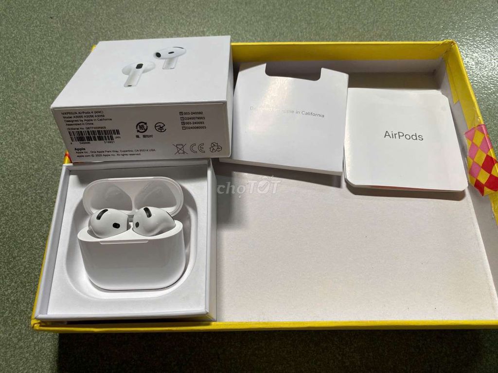 Tai nghe Apple AirPods 4 ANC Trắng, ít dùng. Mua bán Tivi, Âm thanh tại Thành phố Dĩ An Bình Dương được đăng bởi Nguyễn Quân hình 1