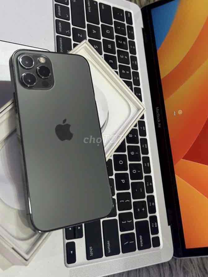 iphone 12pro 256gb gray qtế mỹ pin100 zin áp suất. Mua bán Điện thoại tại Quận 3 Tp Hồ Chí Minh được đăng bởi Nam Á Mobile hình 1