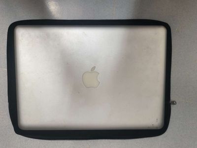 Macbook pro 2010. Mua bán Laptop tại Quận Bình Thạnh Tp Hồ Chí Minh được đăng bởi Vinh